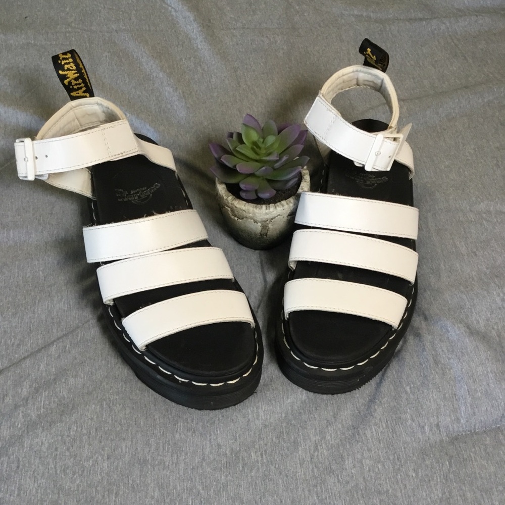 Dr.  Martens Blaire Platform Sandals Womens 6 Leather Shoes White Black